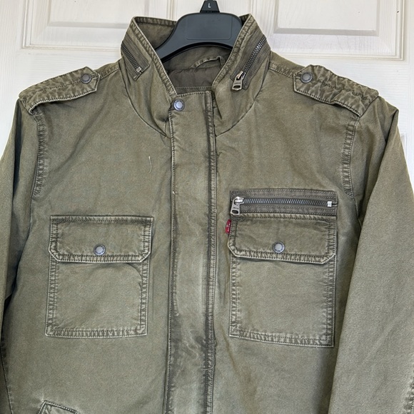 NWT Levi’s Men’s Olive Green Cargos Jacket Size Large - Picture 4 of 7